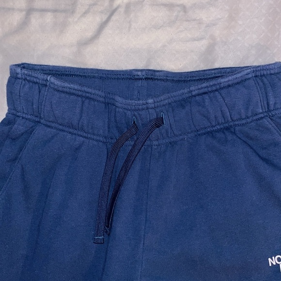 blue north face sweatpants - Picture 6 of 6